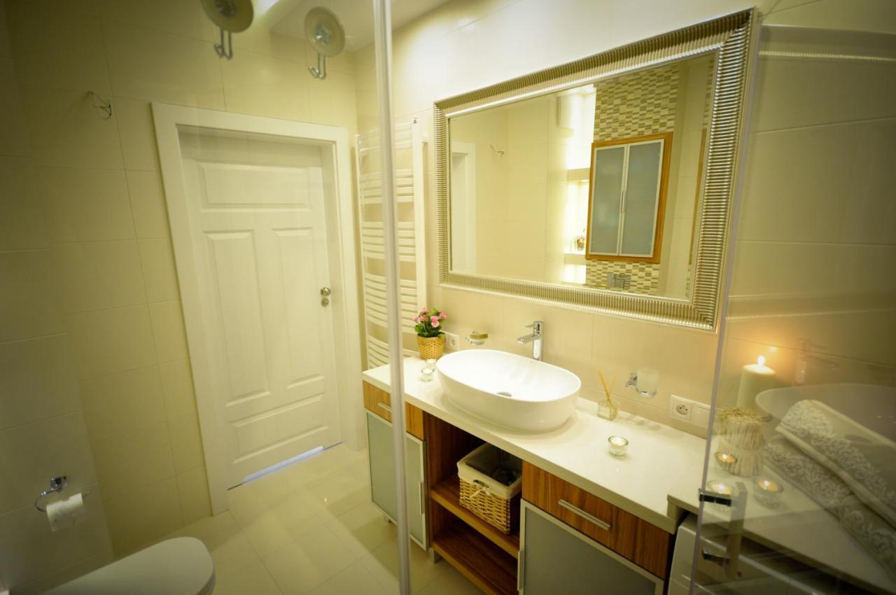 Unique Aquarius Apartment *